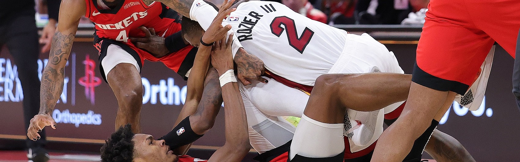 火热冲突处罚：格林范乔丹各3.5w乌度卡5w希罗2.5w阿门禁赛2场