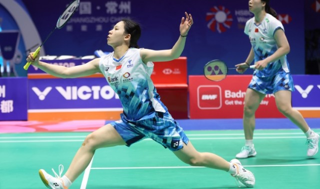 李怡婧/罗徐敏2-0轻取对手，晋级印度羽毛球公开赛女双8强