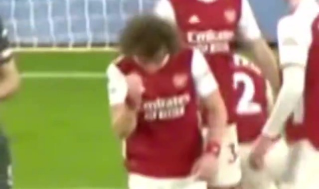 疯狂的足球🤣外网200万观看热帖：这支阿森纳怎么赢足总杯的？