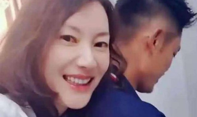 为打网球铺路，林丹儿子放弃中国国籍？林丹回应，官宣重要决定